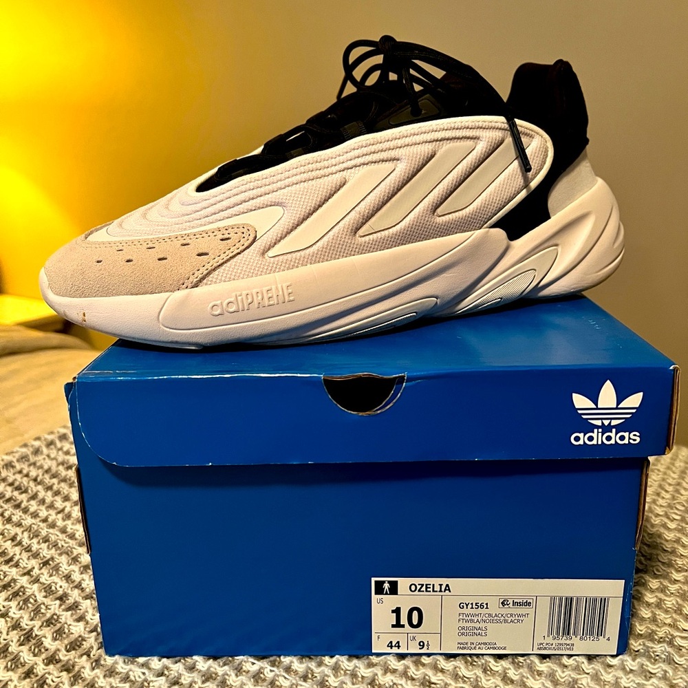 Adidas Ozelia